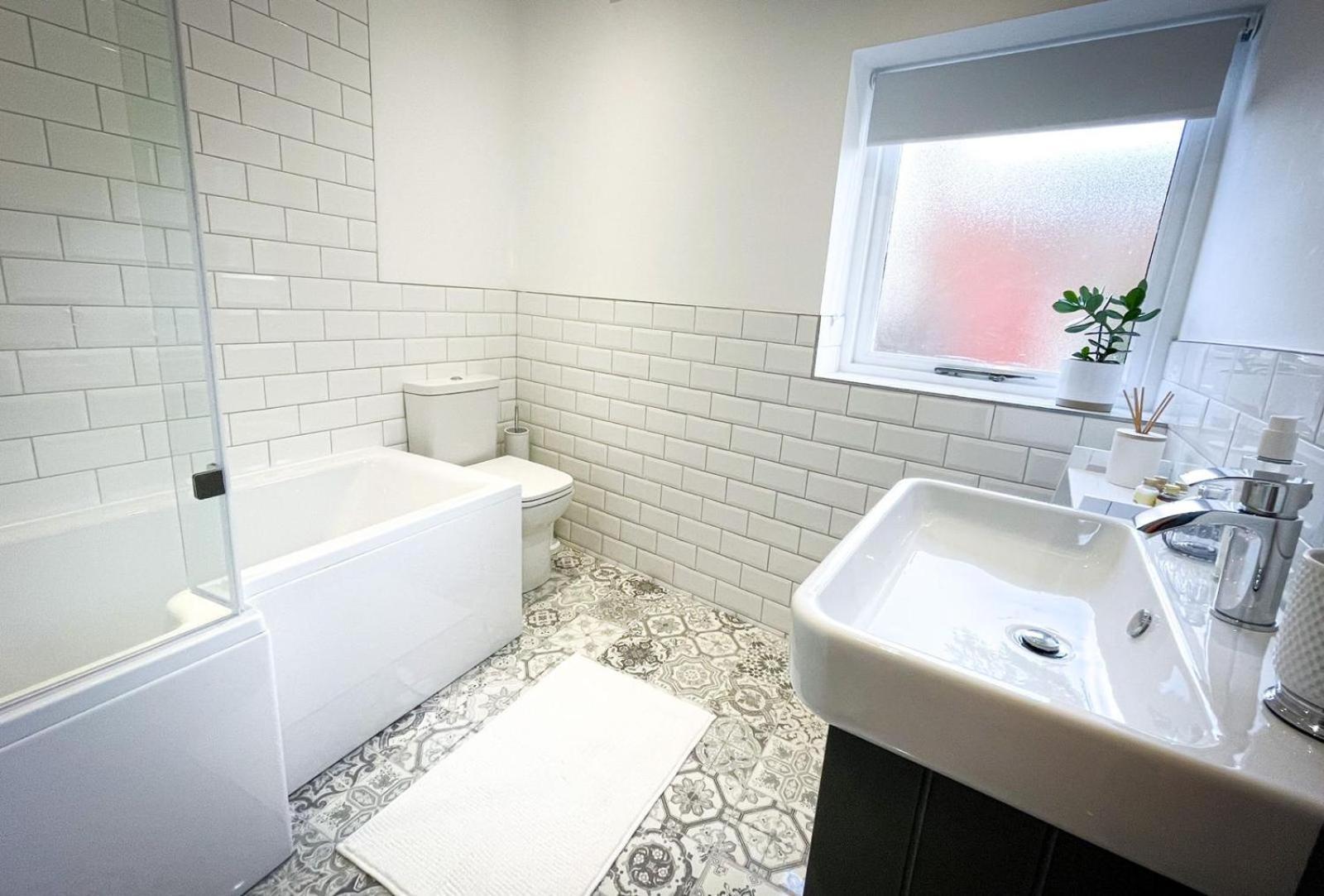 Juliet Beautiful 1 Bedroom, Central, Modern Space. Darlington  Exteriör bild